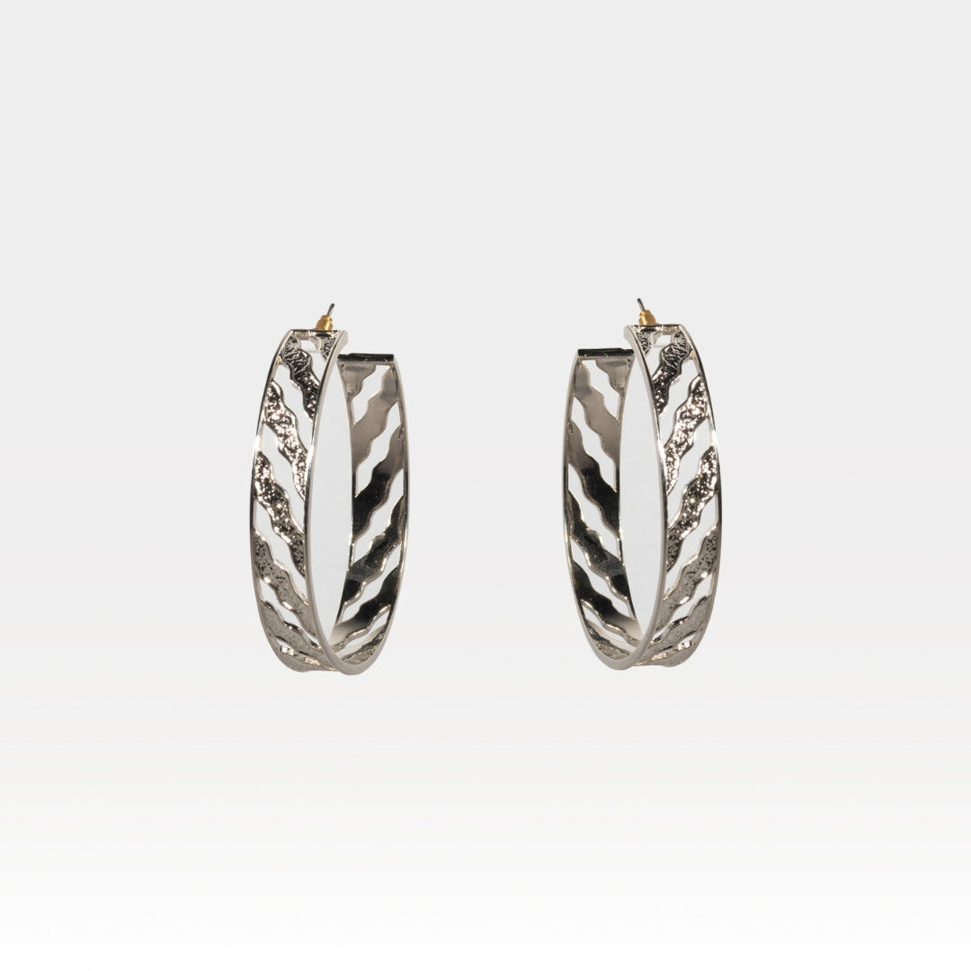 Silver Altitude Hoops – 18K gold plated minimal curved earrings